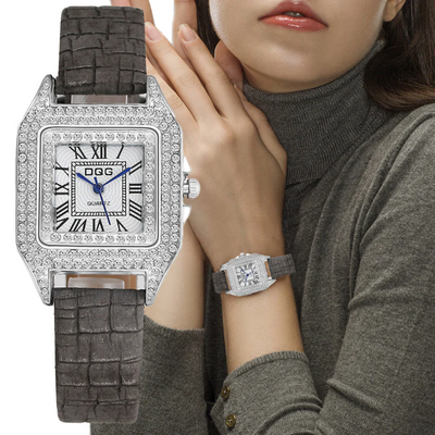 What Simple Watches Women Will Be Wearing In 2023