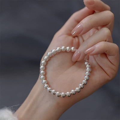 Why Every Fashionista Should Own A Classic Pearl Bracelets In 2024